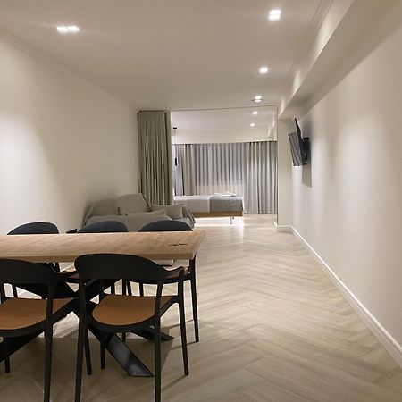 الشقق الفندقية أثينافي  Triple A - Near Ermou Shopping Street - Family Hospitality - Free Parking! المظهر الخارجي الصورة