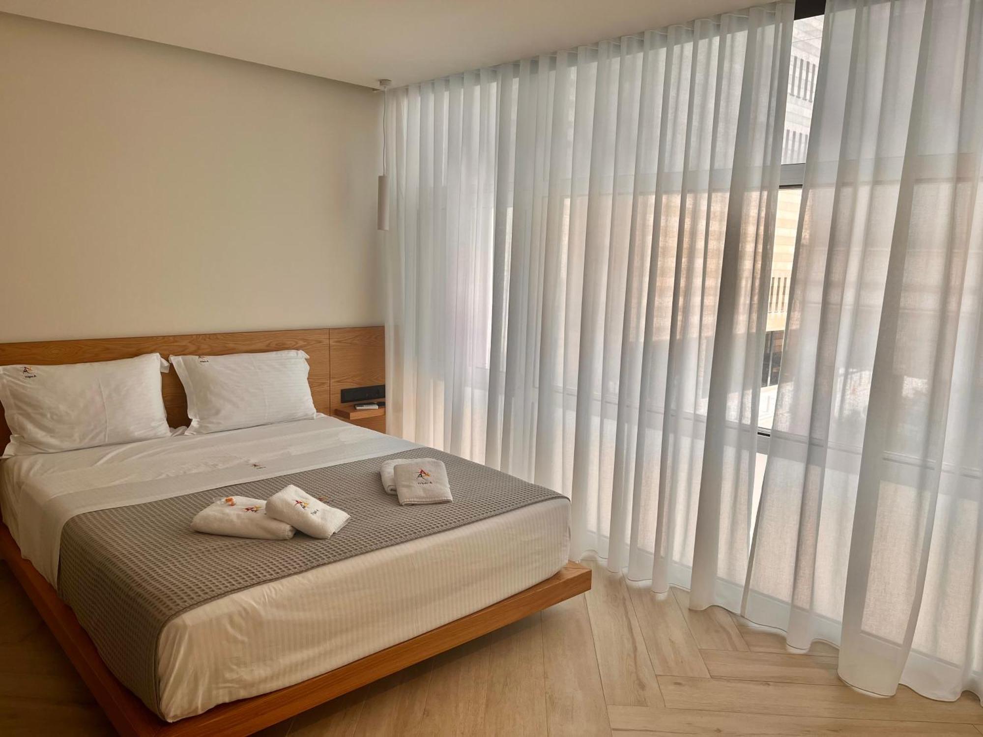 الشقق الفندقية أثينافي  Triple A - Near Ermou Shopping Street - Family Hospitality - Free Parking! المظهر الخارجي الصورة